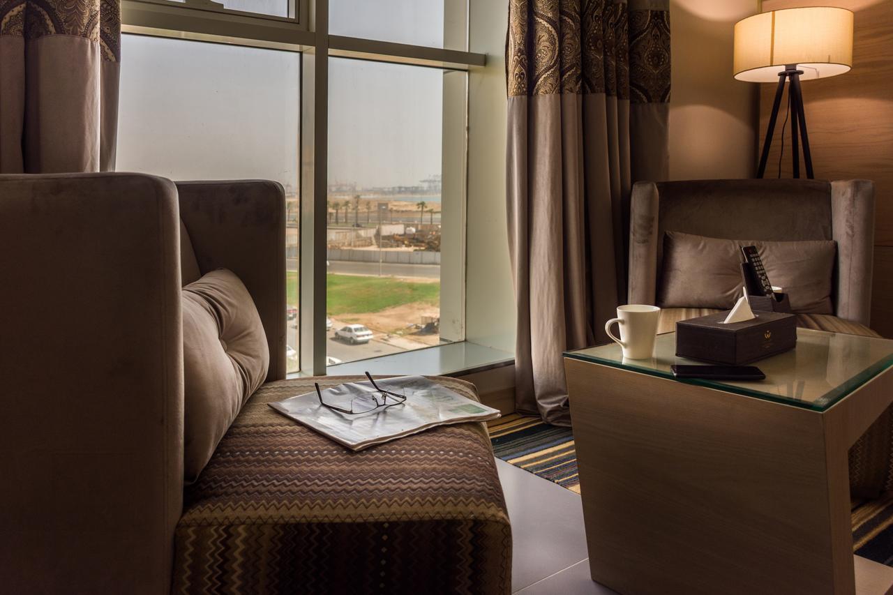 Ewaa Express - Al Hamra Hotel 3*