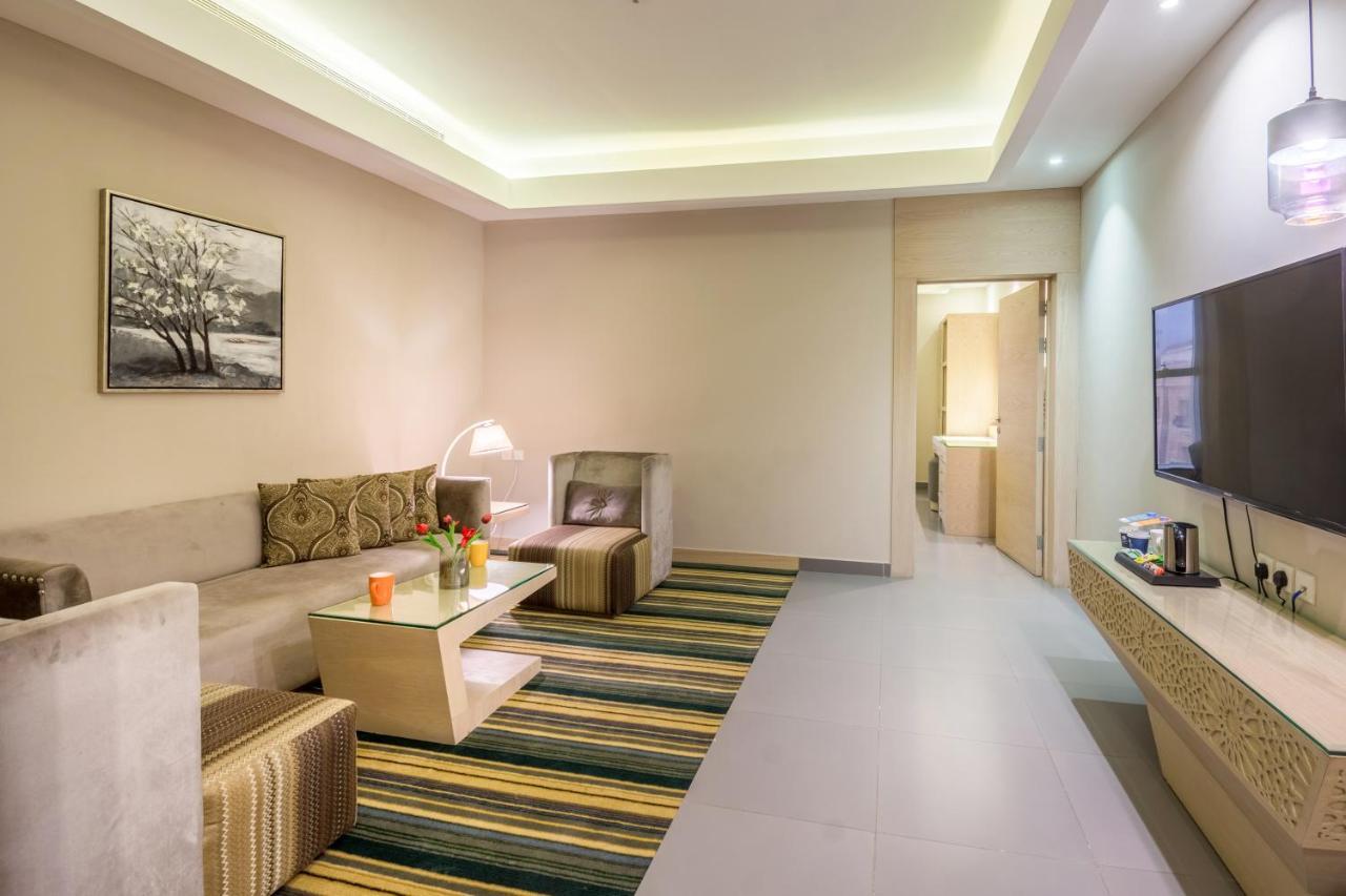 Ewaa Express - Al Hamra Hotel 3*